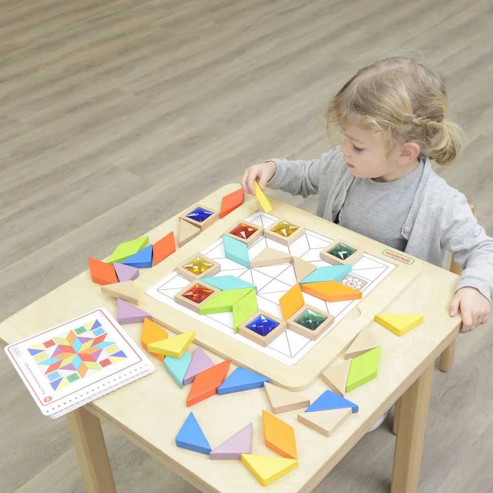 Masterkidz „MasterKid Mosaic“ galvosūkio mokymosi spalvos ir formos Tangram Montessori