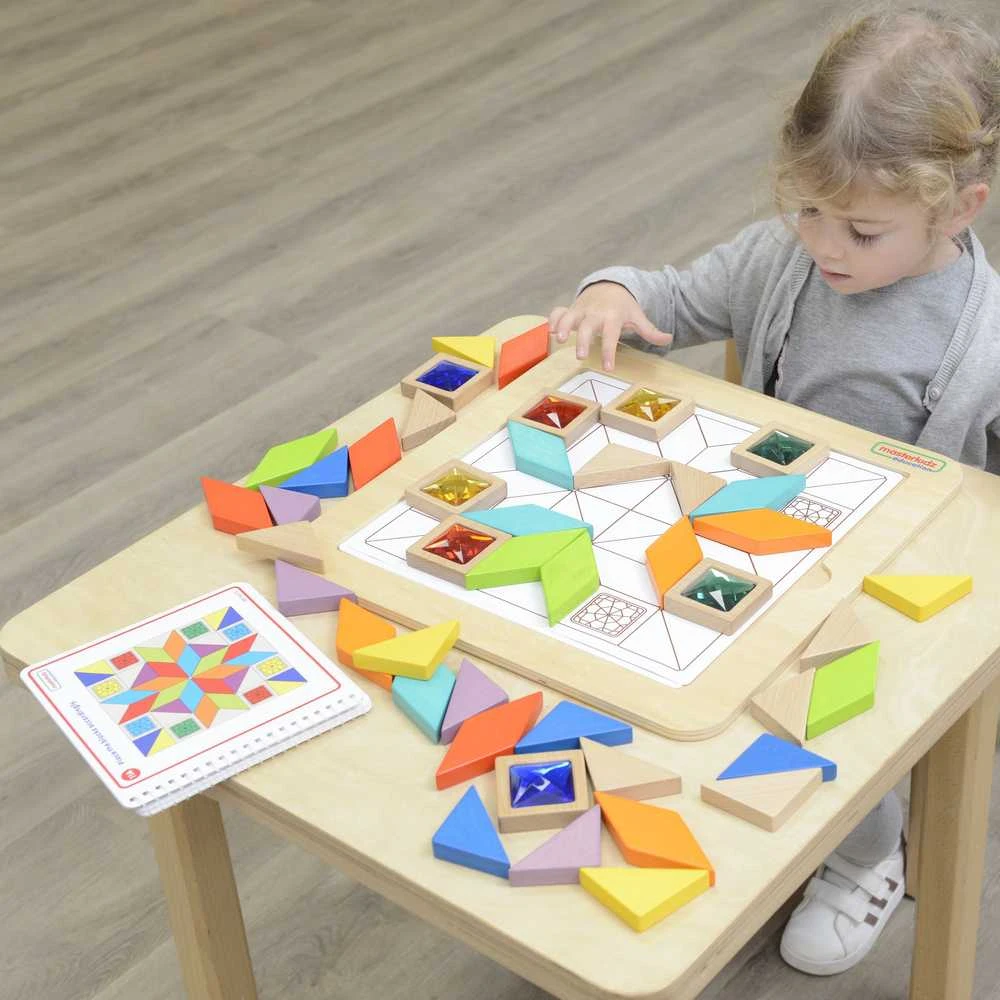 Masterkidz „MasterKid Mosaic“ galvosūkio mokymosi spalvos ir formos Tangram Montessori