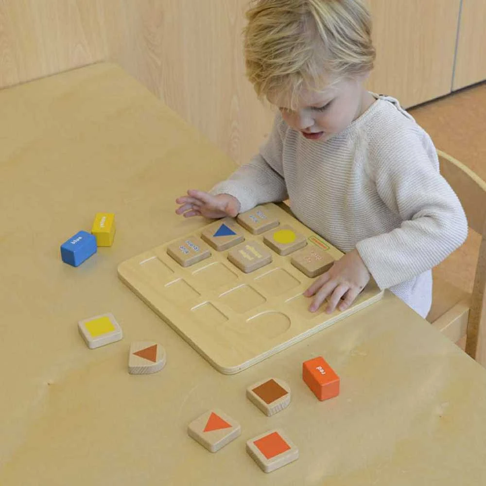 MASTERKIDZ Edukacinė Lenta Formų ir Spalvų Rūšiuotojas