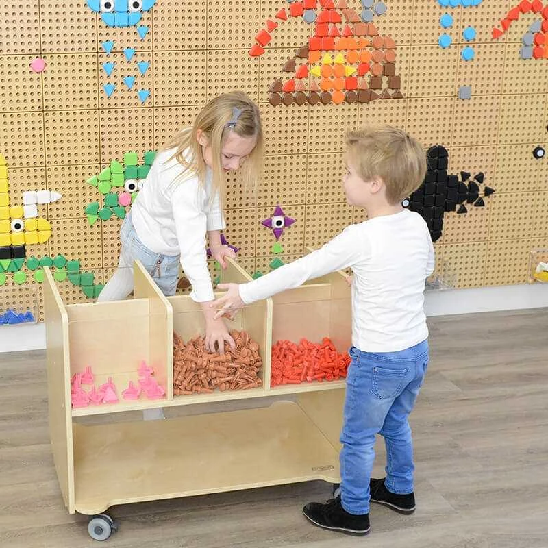 MASTERKIDZ 64 geometrinių formų kaiščių rinkinys STEM lentoms