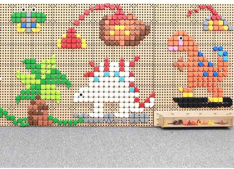 MASTERKIDZ 64 geometrinių formų kaiščių rinkinys STEM lentoms