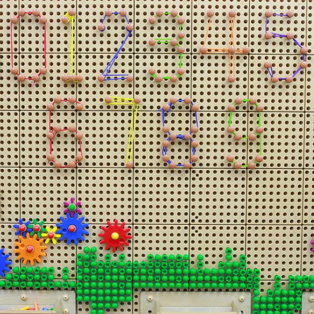 Masterkidz Kreatyvios Žaidimų Lentelės Komplektas 200 Kotelų ir 60 Siūlų