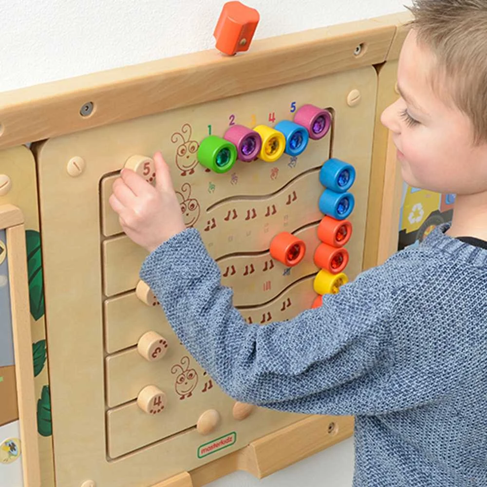 MASTERKIDZ medinė sieninė lenta spalvingos vikšrelės