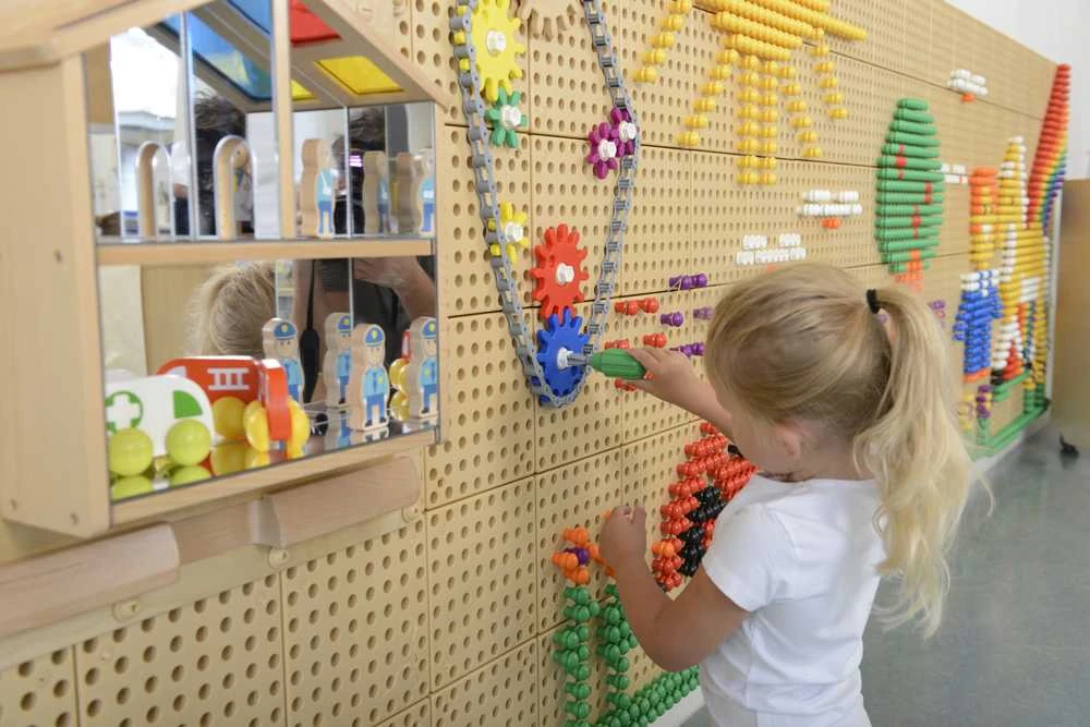 MASTERKIDZ Sieninė lentelė Sukurk savo mechanizmą