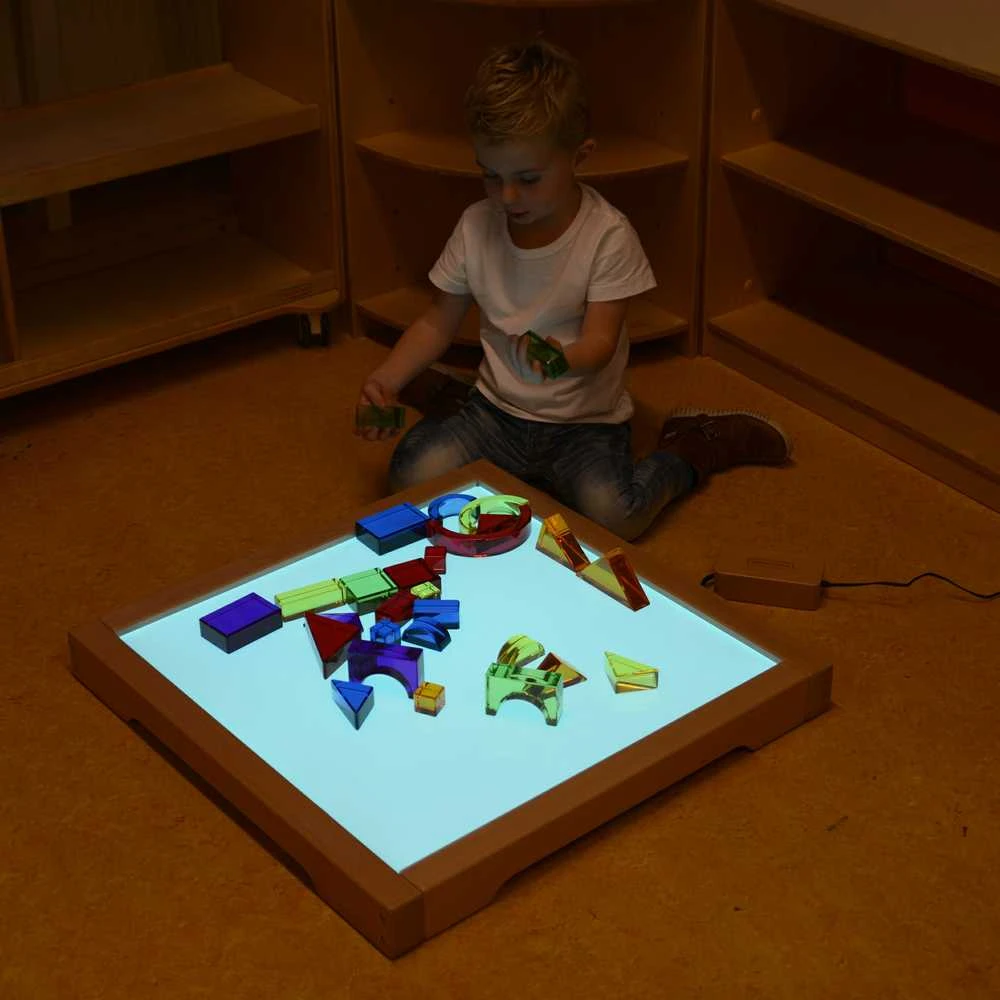 MASTERKIDZ LED šviesos skydelis, keičiantis spalvą su nuotolinio valdymo pultu