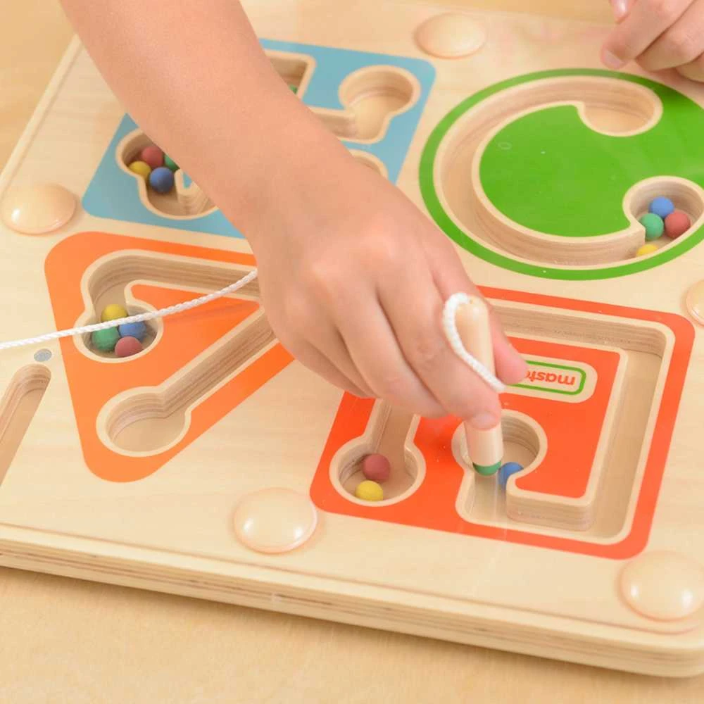 MASTERKIDZ medinis magnetinis labirintas – rašymui ir motorikai