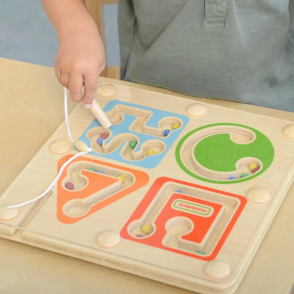 MASTERKIDZ medinis magnetinis labirintas – rašymui ir motorikai