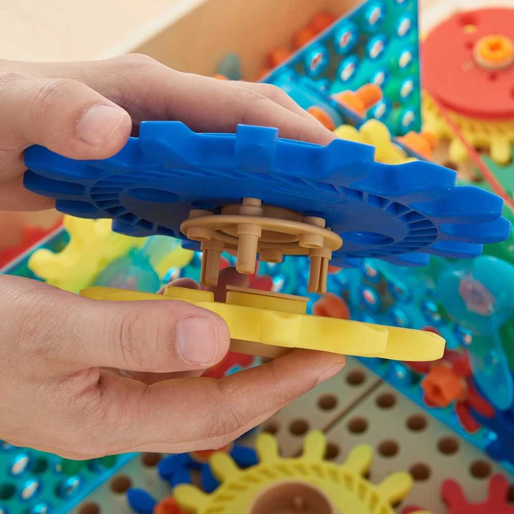 MASTERKIDZ priedų rinkinys krumpliaračiai STEM sieninėms plokštėms 198 vnt