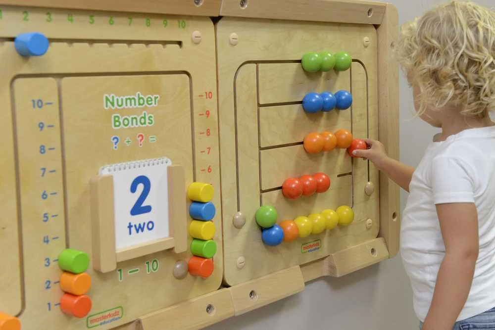 MASTERKIDZ edukacinė sieninė lenta su labirinto karoliukais, Montessori