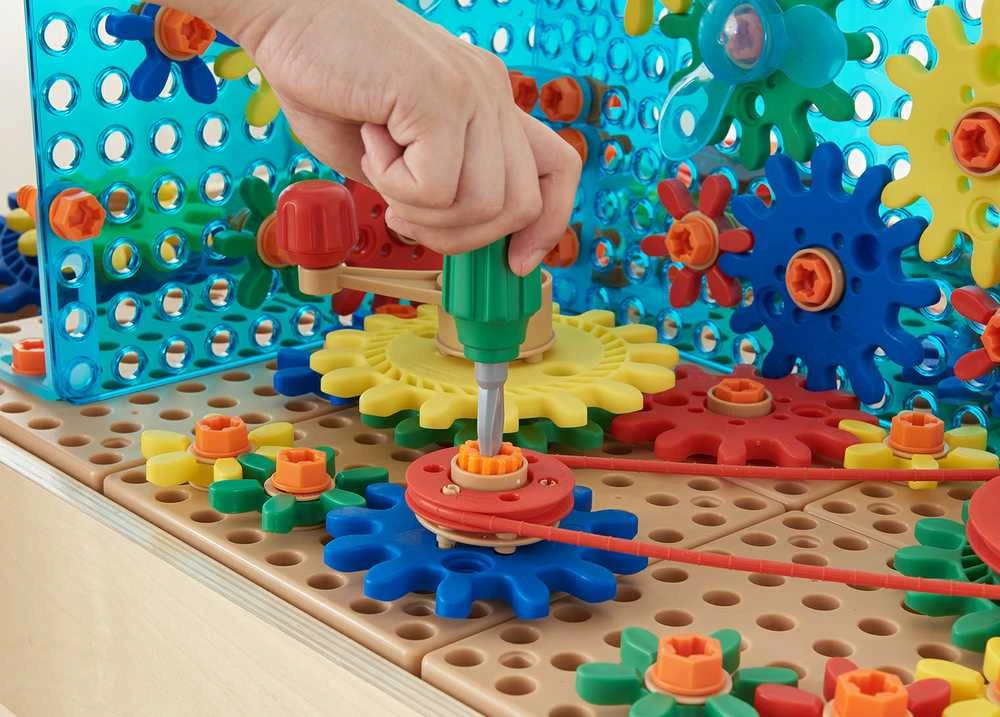 MASTERKIDZ priedų rinkinys krumpliaračiai STEM sieninėms plokštėms 198 vnt