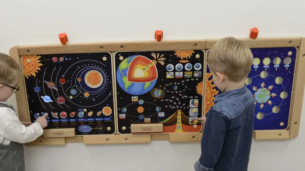 MASTERKIDZ saulės sistemos edukacinė lenta