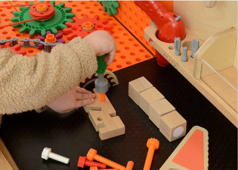 MASTERKIDZ medinės dirbtuvės XXL Montessori STEM su įrankiais