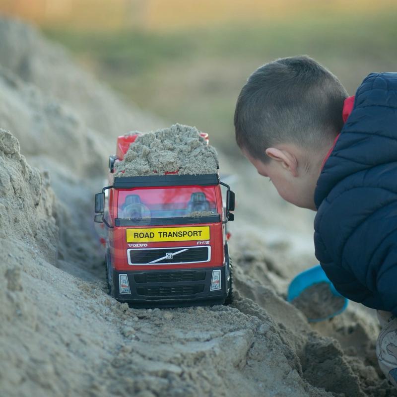 Falk Vaikiškas Elektromobilis Racing Raudonas Su Platiomis Padangomis