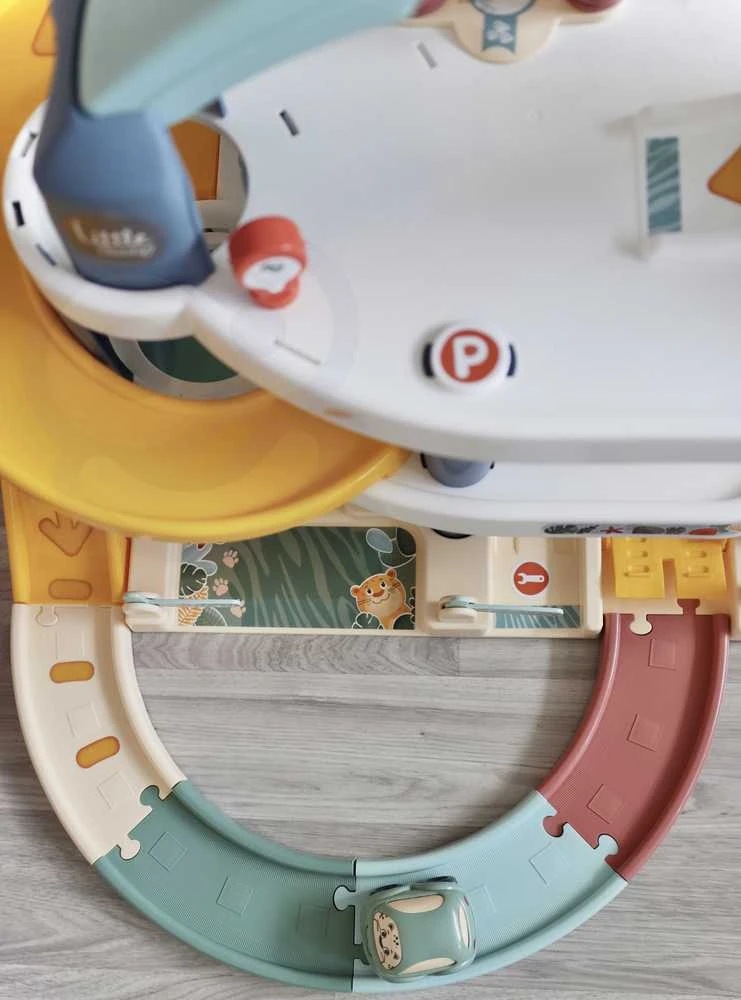 „Smoby Little Maxi Garage Car Vroom Planet“