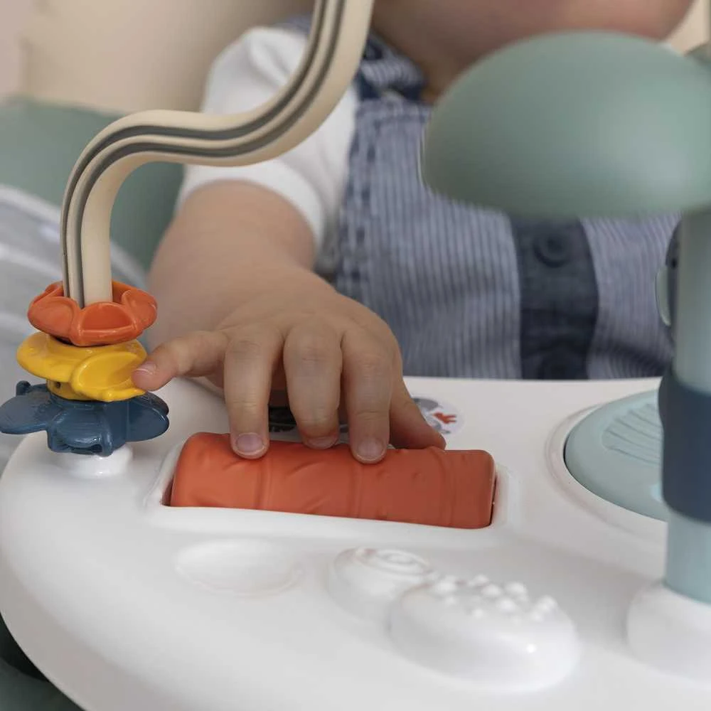 Smoby mažos sėdynės interaktyvios veiklos lentelė