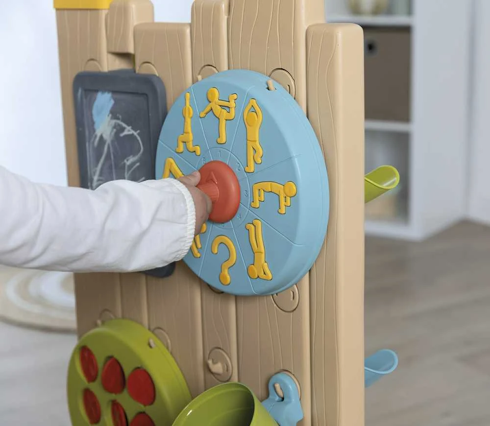 Smoby Žaidimų Sienelė, 6 veiklų su 29 aksesuarais
