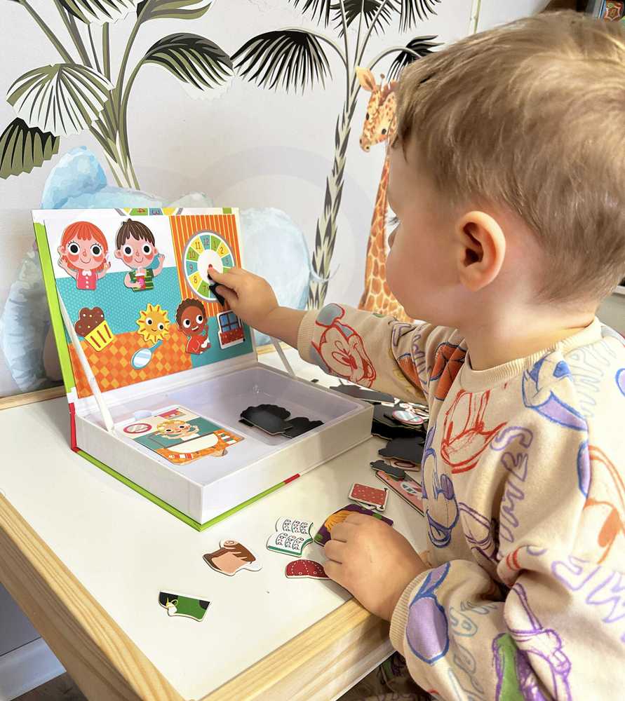 Tooky Toys Tooky Toy Medinis Puzzlių Komplektas su Magnetine Dėžute