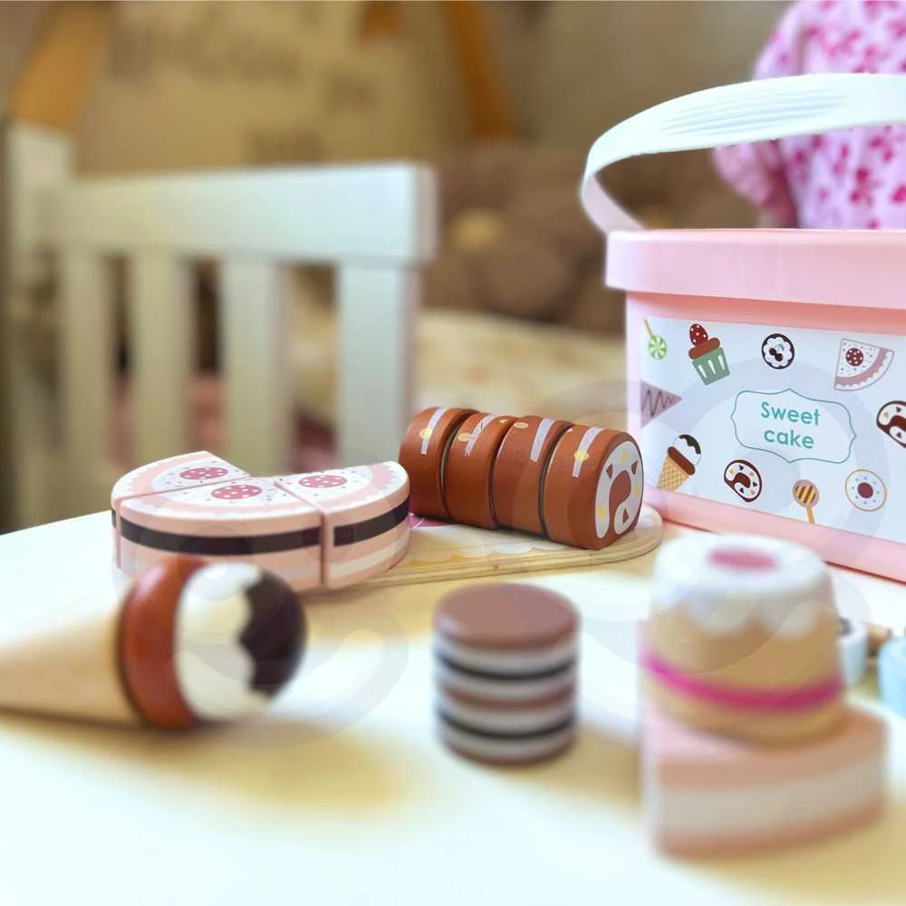 Tooky Toys Medinis saldumynų rinkinys TOOKY TOY Sweet Cake 34vnt