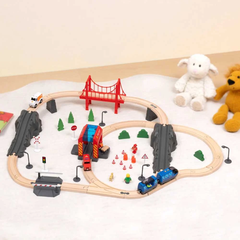 Tooky Toys Paimta žaislinė medinė eilės gaisro stažuotės greitosios pagalbos automobiliu 70 EL.