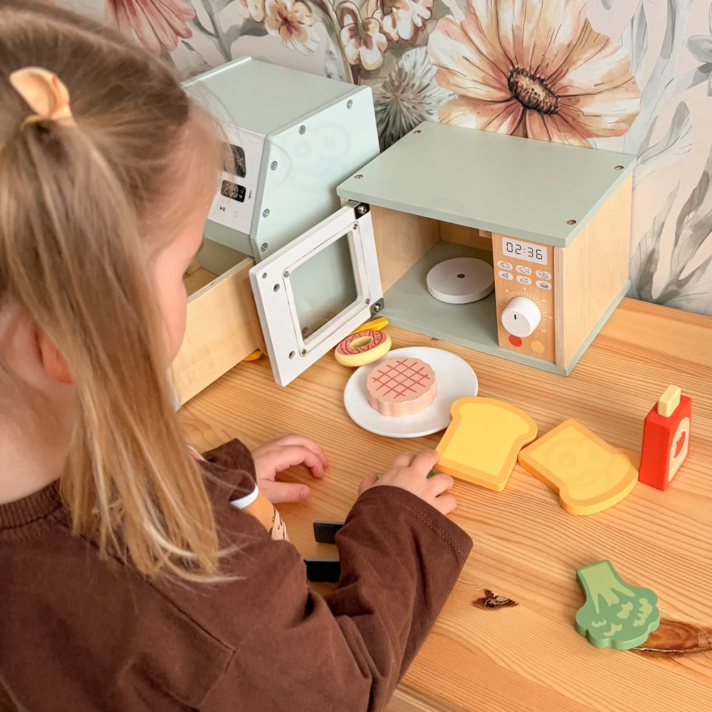 Tooky Toys Medinė mikrobangų krosnelė vaikams TOOKY TOY