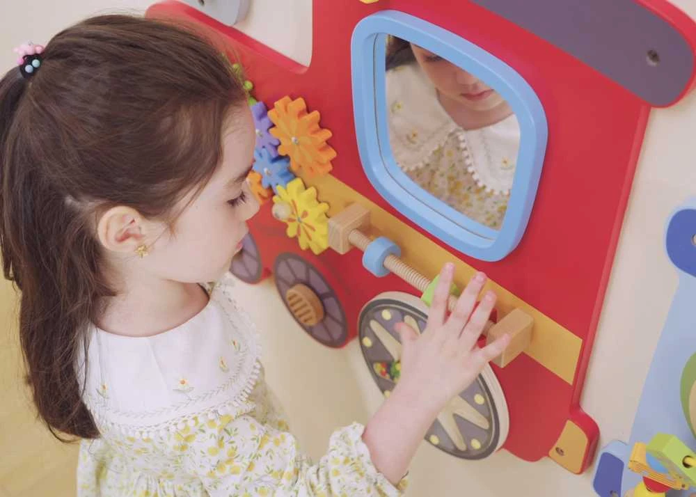 Viga Toys Medinė sensorinė-manipuliacinė lenta VIGA Traukinys