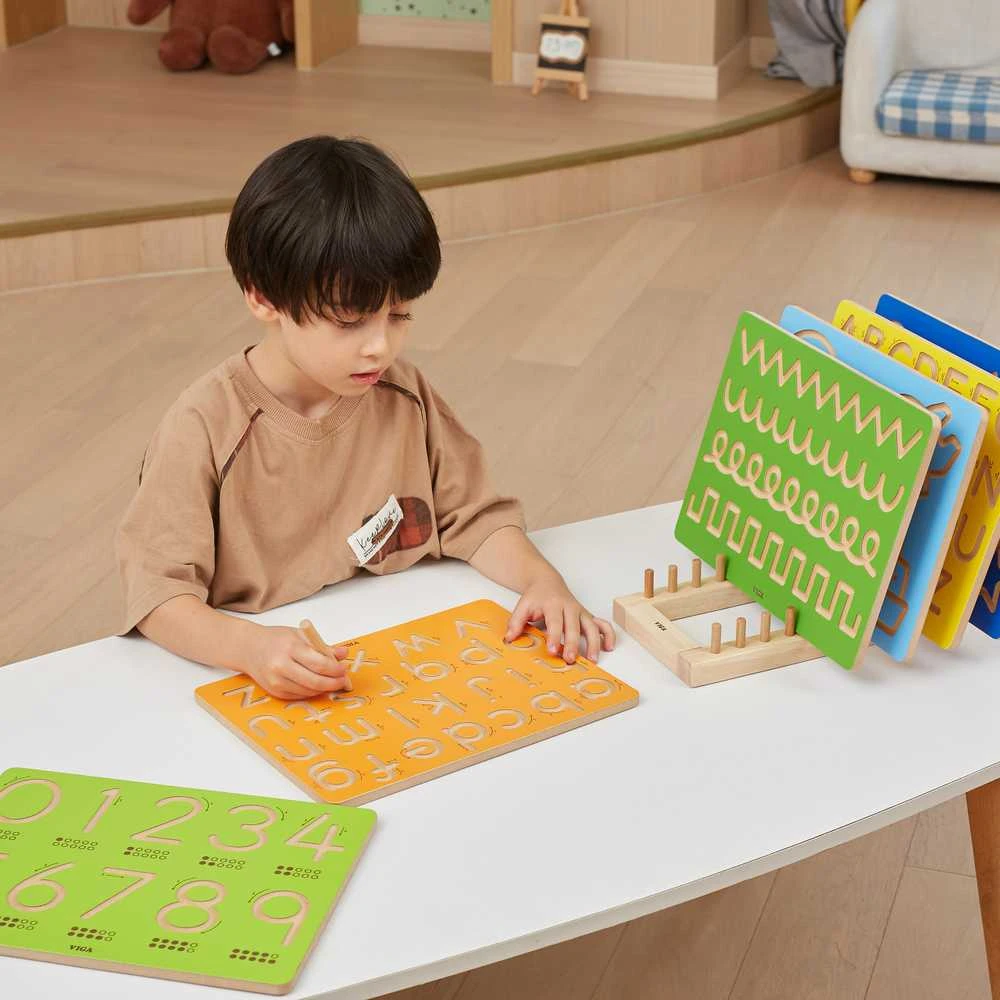 Viga Toys VIGA Grafomotorinė lenta Mažosios raidės Rašymo mokymui