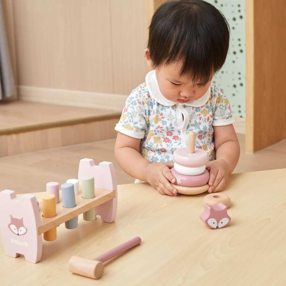 Viga Toys rinkinys Medinė piramidė + plaktukas Montessori Fox