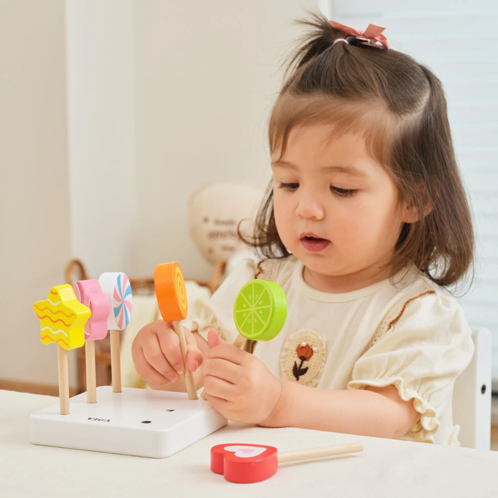 Viga Toys VIGA Mediniai ledinukai Konditerijos parduotuvės rinkinys 6 vnt. vaikams nuo 18 mėn.