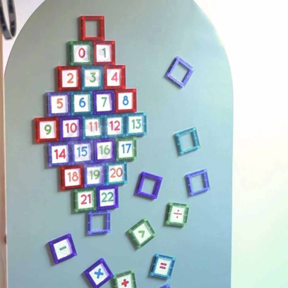 Magnetinis edukacinis konstruktorius su skaičiais WOOPIE 70vnt
