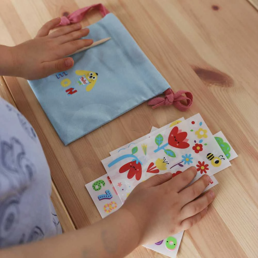 Woopie Artfun WOOPIE Kūdikių kūrybinis rinkinys, Magiška rankinė su lipdukais (109 vnt.)