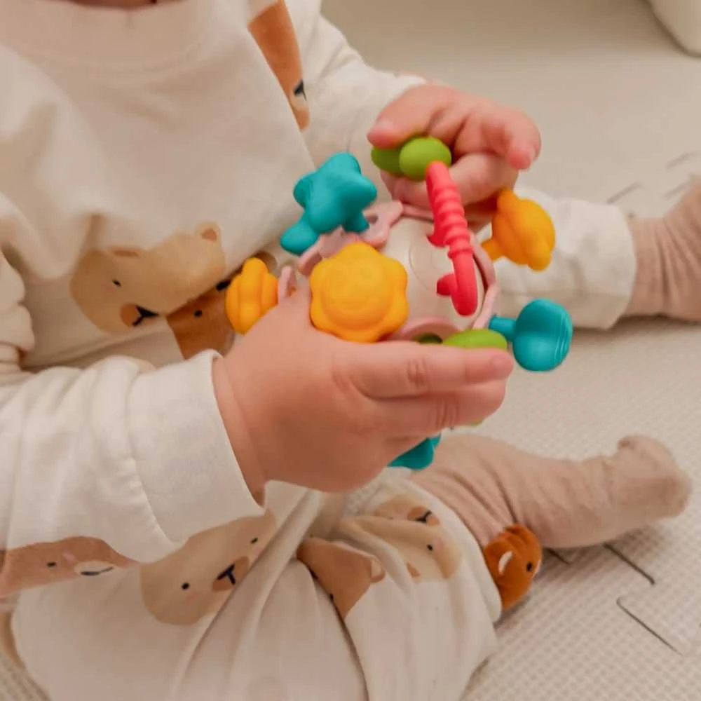 Woopie Baby WOOPIE Minkšta Žaislinė Grąžykė 4in1 Sugriežtukas Sensoryinė Žaislas Kūdikiai 0m+