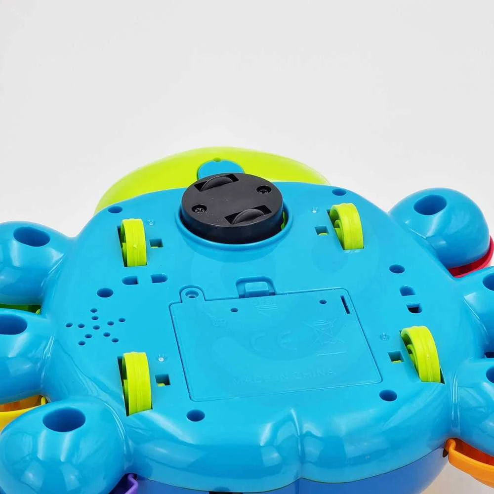 Woopie Baby Woopie interaktyvus žaislas, skirtas šliaužti ladybug
