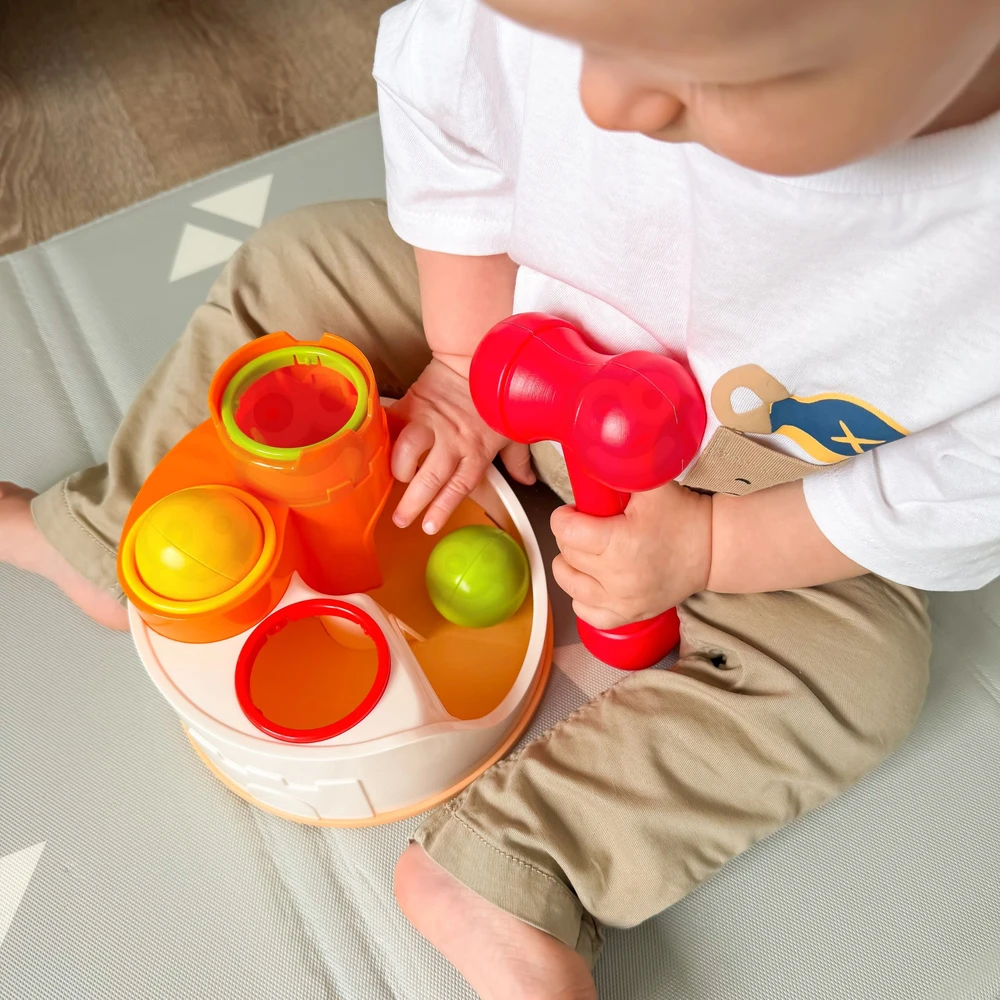 Woopie Baby WOOPIE Punch Lock kamuoliukų kūjis nuo 12 mėn.