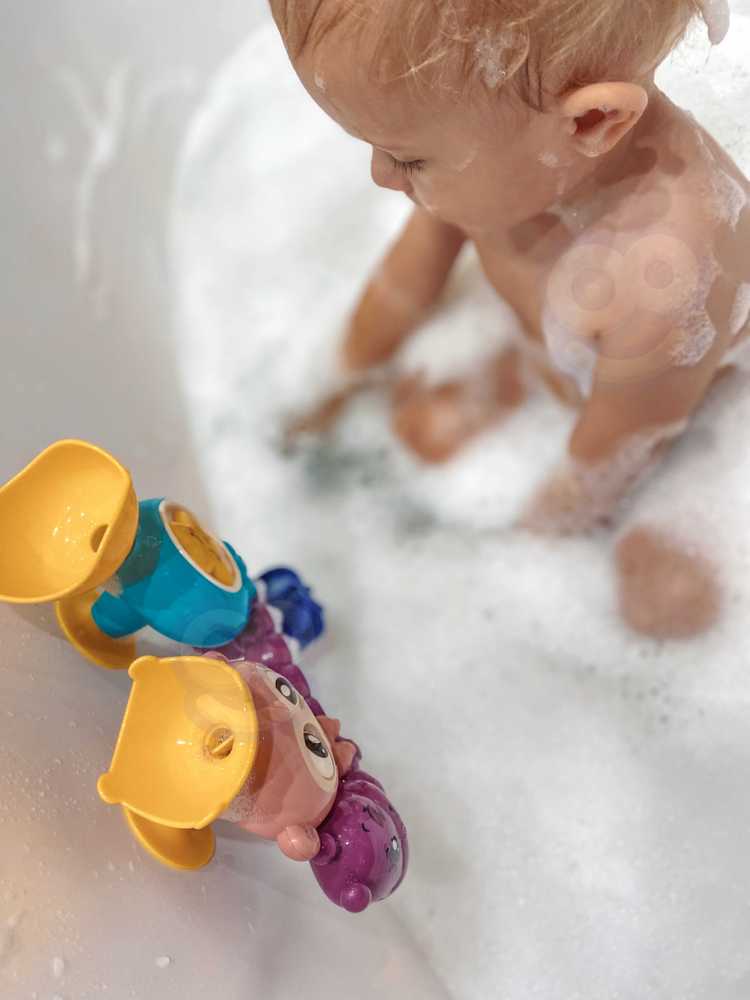 Woopie Baby WOOPIE Žaislas Vandenyje Mašina + Puodelis