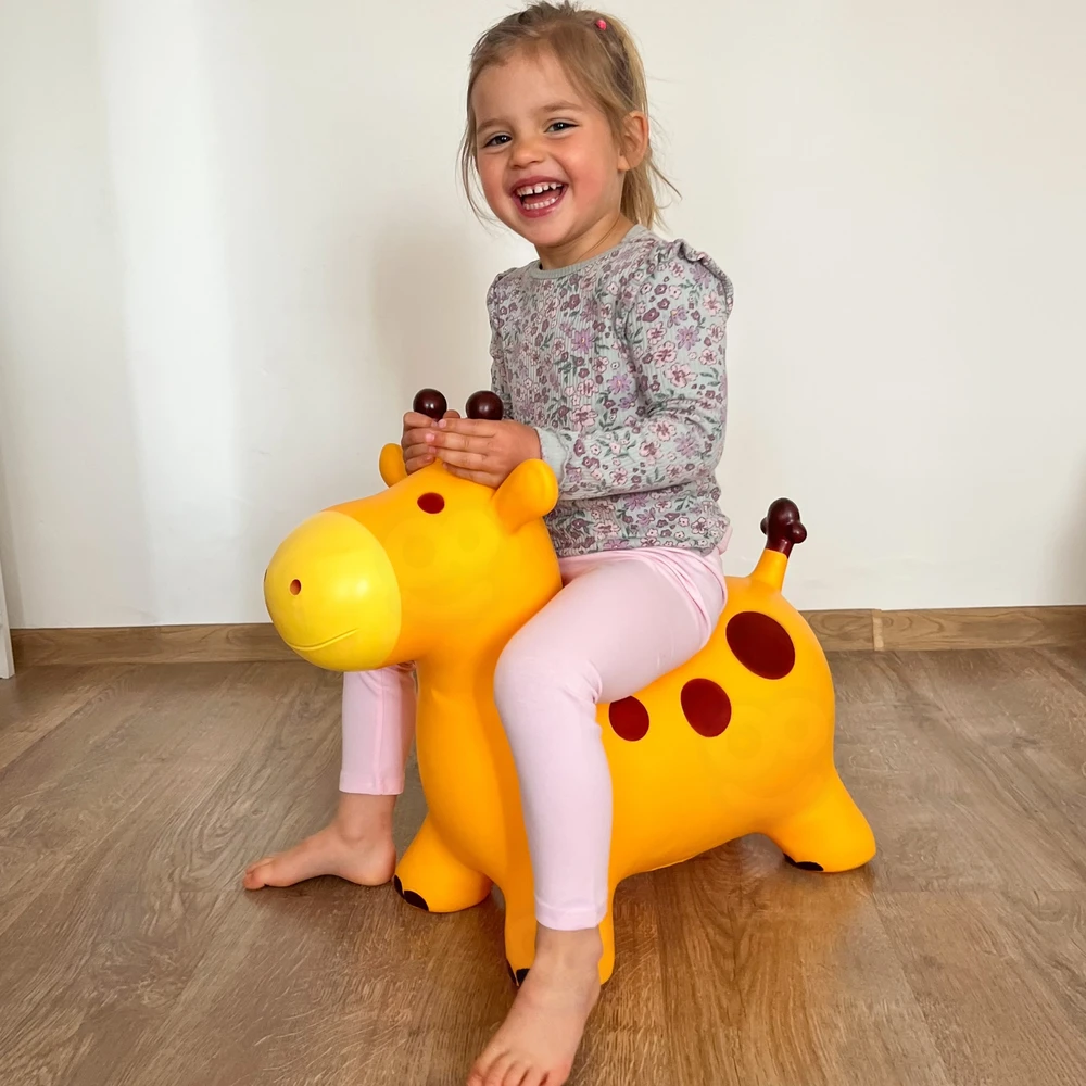Woopie Šokinėjantis Girafo Guminis Žaislas Geltonas + Pompą