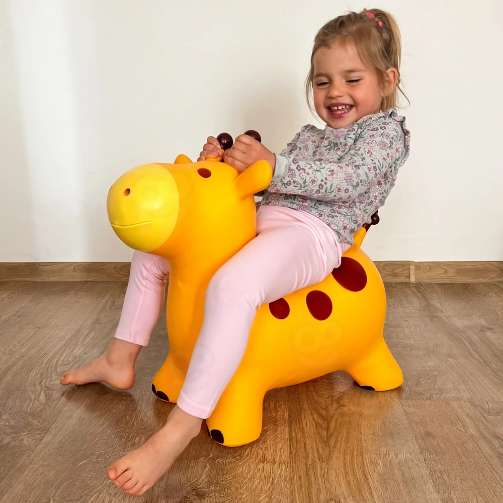 Woopie Šokinėjantis Girafo Guminis Žaislas Geltonas + Pompą