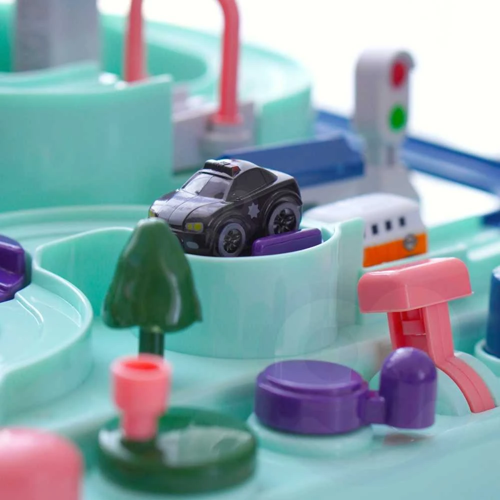 WOOPIE Interaktyvus automobilių trasų rinkinys "Automobilinė nuotykių kelionė"