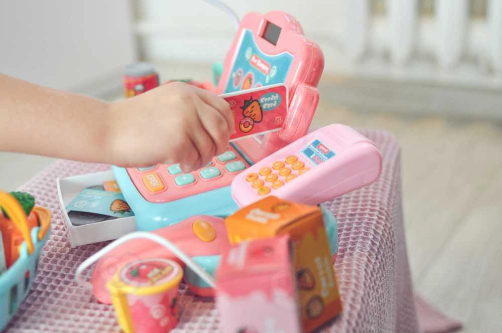 Vaikiška kasos aparatas su skeneriu 24 priedai WOOPIE