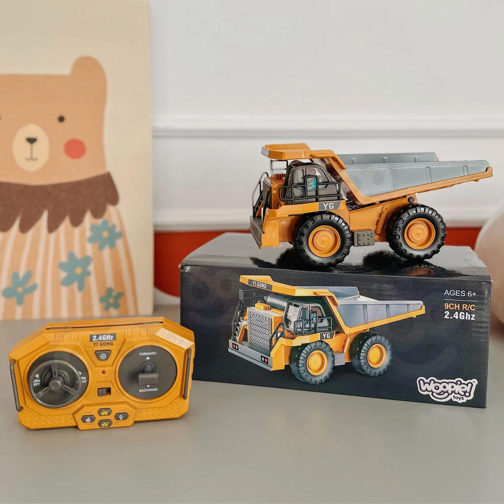 WOOPIE Remote Controlled RC Construction Dump Truck with Sound and Light