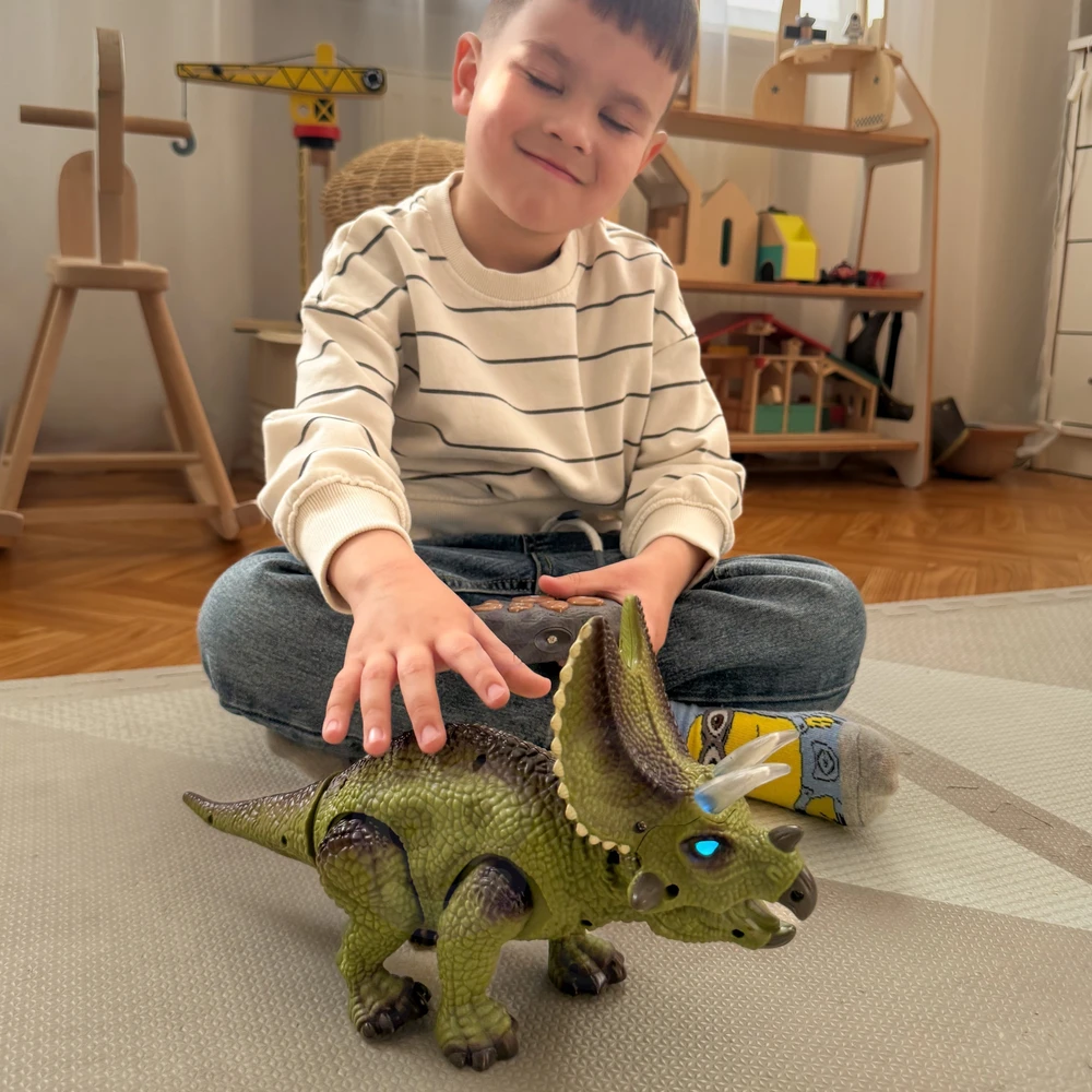 Woopie RC Robotas - Dinozauras Triceratops su švytinčiomis akimis