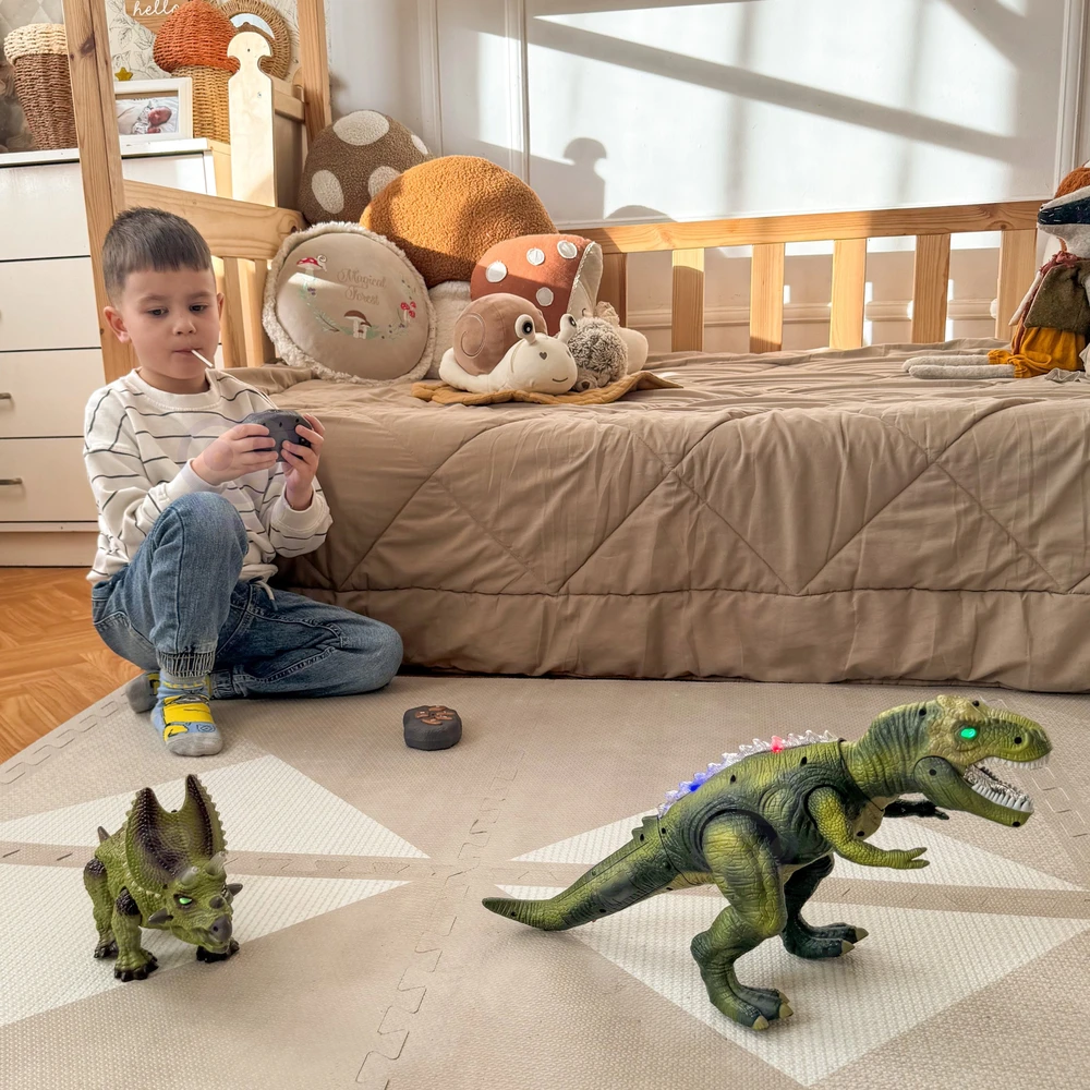 Woopie RC Robotas - Dinozauras Triceratops su švytinčiomis akimis