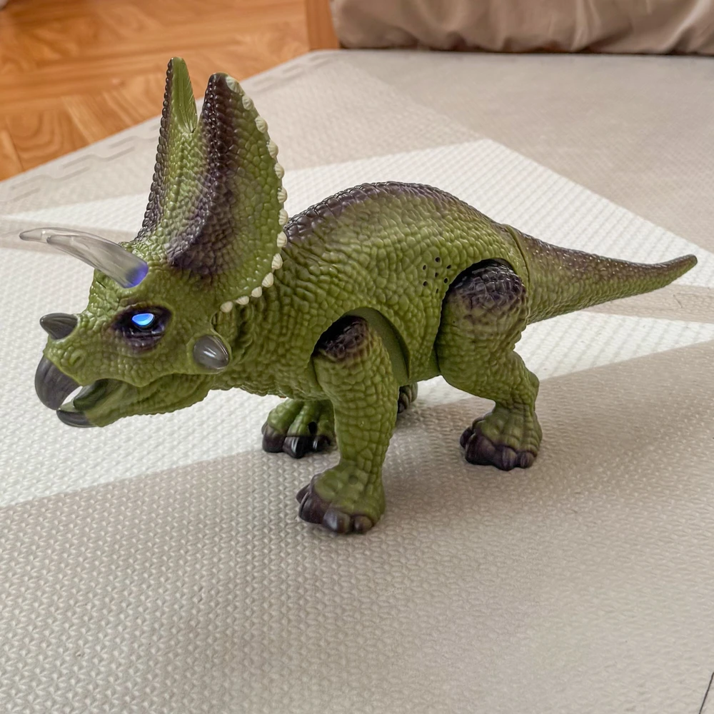 Woopie RC Robotas - Dinozauras Triceratops su švytinčiomis akimis