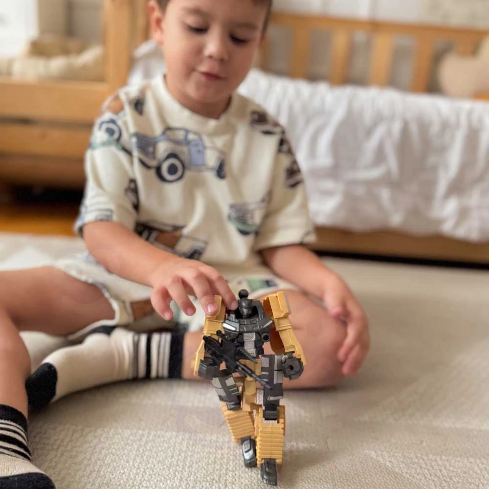 3 Viename Robotas Transformeris Tankas Ir Strėlyčių Šautuvas WOOPIE