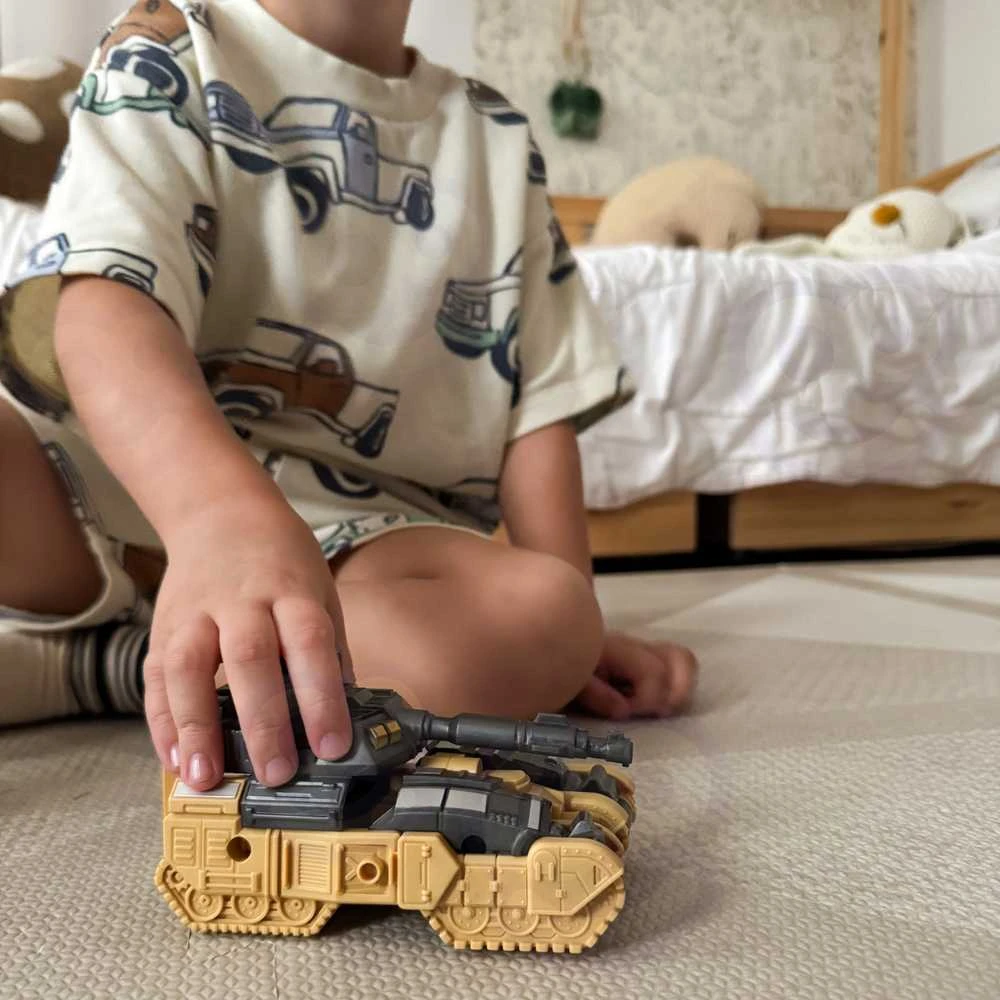 3 Viename Robotas Transformeris Tankas Ir Strėlyčių Šautuvas WOOPIE