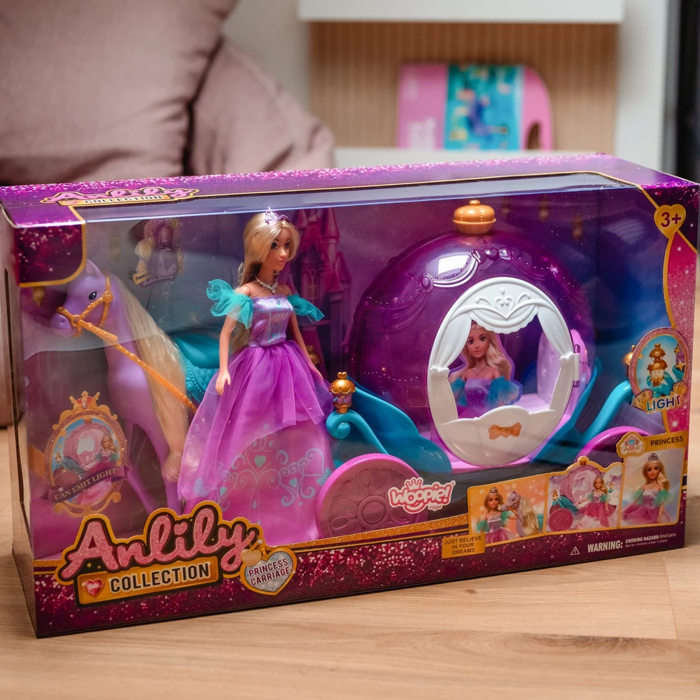 Lėlių rinkinys princesė Lily ir karieta WOOPIE ROYAL