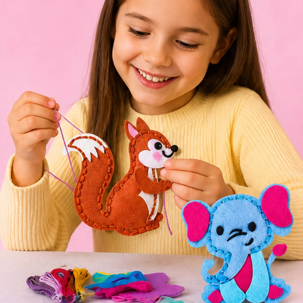 Woopie SEWING KIT FOR KIDS DIY FELT Keychains Animals