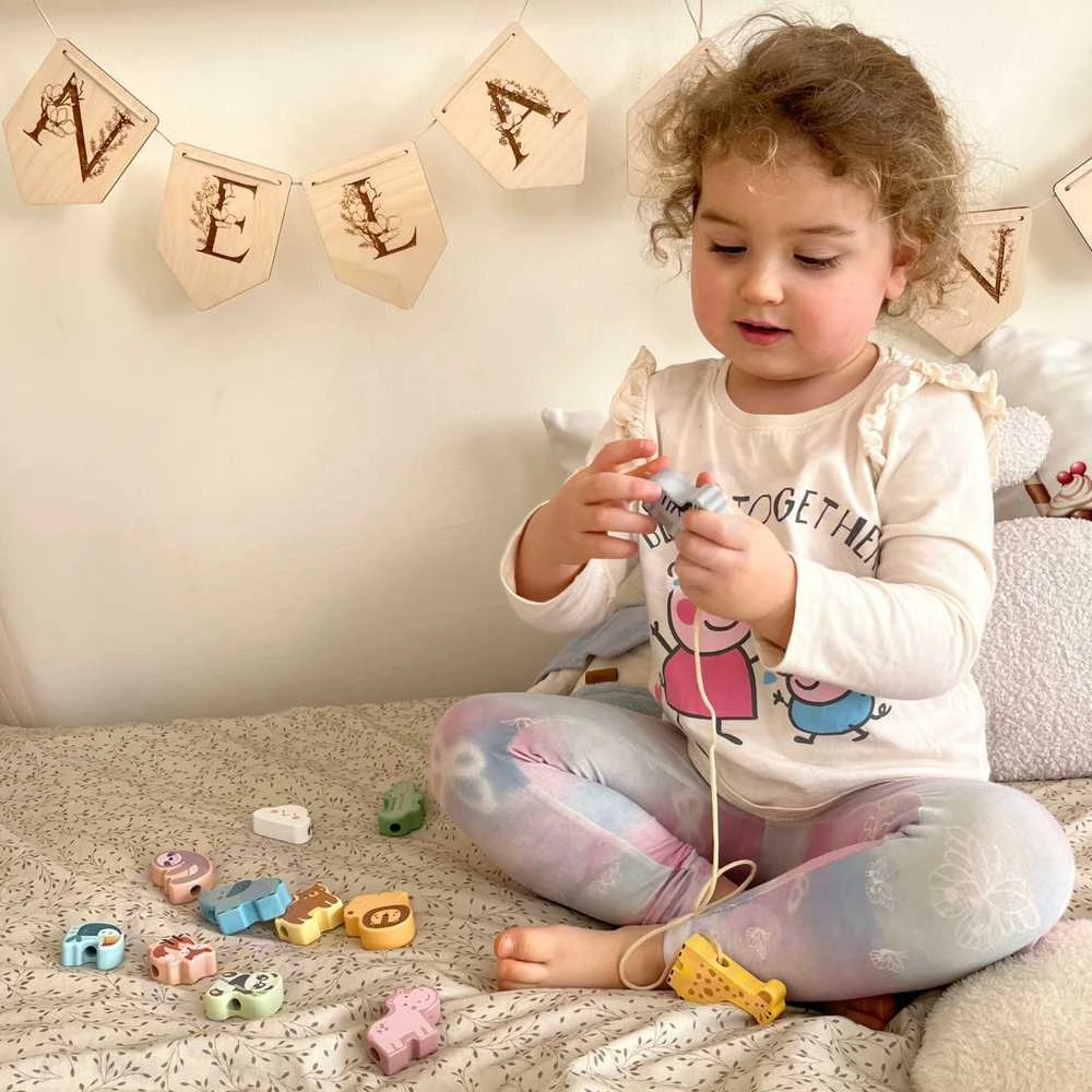 Medinė vėrimo dėlionė WOOPIE Žalias ZOO Montessori