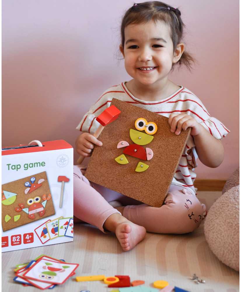 WOOPIE Žalias Wooden Nailing Hammer Puzzle 20 Patterns 82 Pieces FSC Certified