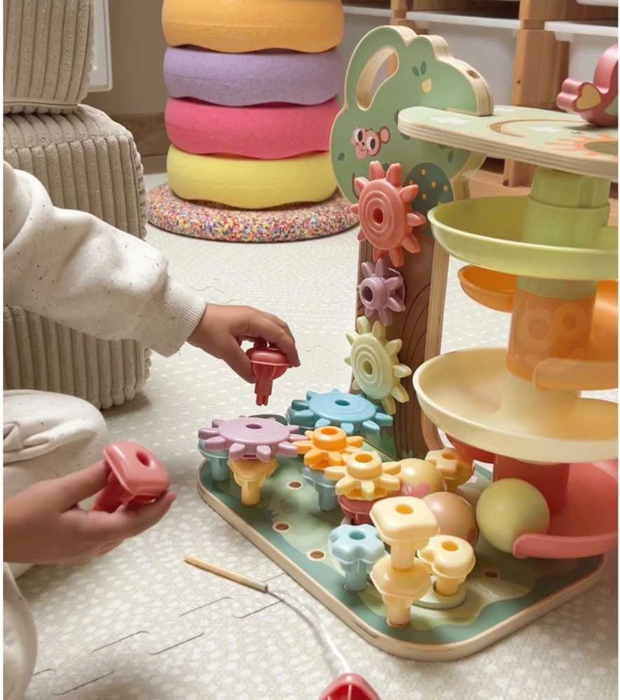 Medinis Montessori aktyvių veiklų medelis – kulodromas 4in1 WOOPIE Žalias