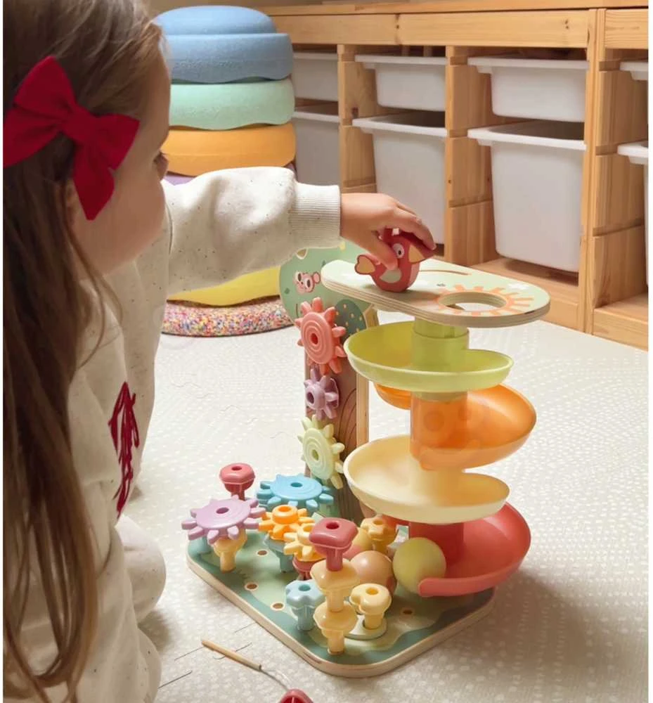 Medinis Montessori aktyvių veiklų medelis – kulodromas 4in1 WOOPIE Žalias